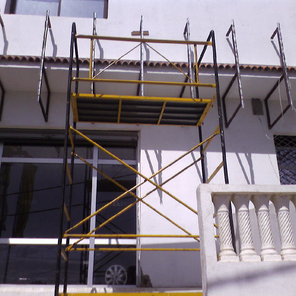 Échafaudages métalliques tubulaires multi-directions