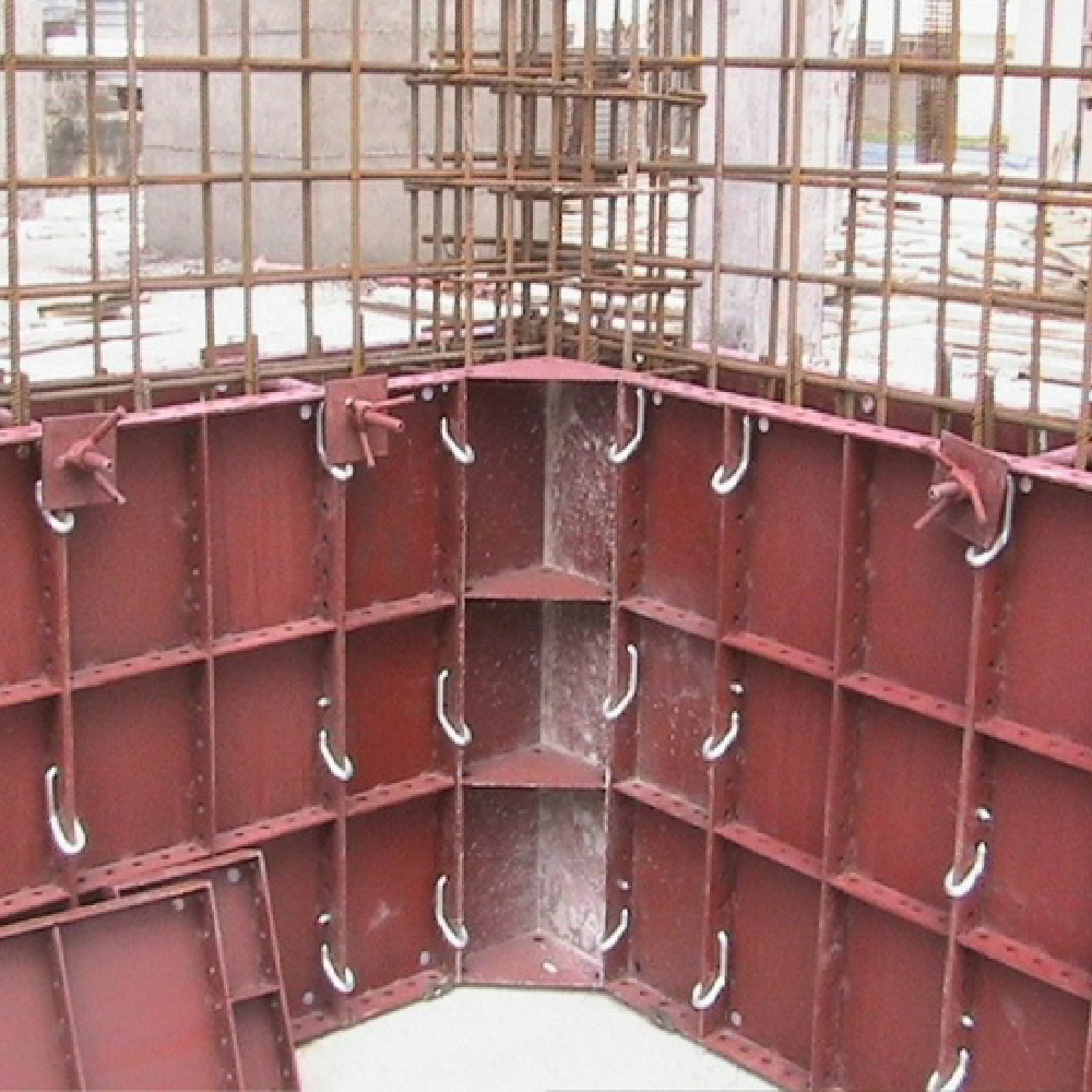 Coffrages métalliques modulaires